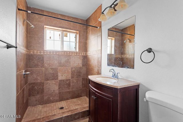 5736 SUN VALLEY Drive, El Paso, TX 79924