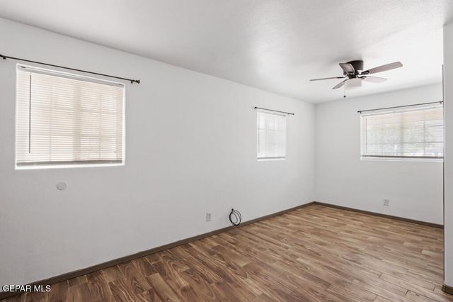 5736 SUN VALLEY Drive, El Paso, TX 79924