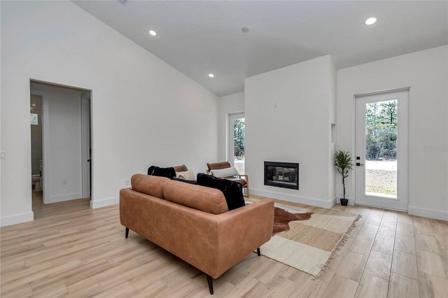 22058 SW MANGO LANE, Dunnellon, FL 34431