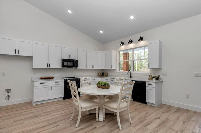 22058 SW MANGO LANE, Dunnellon, FL 34431