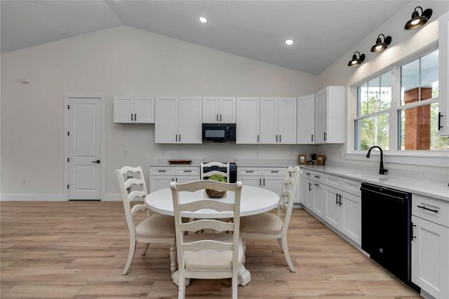 22058 SW MANGO LANE, Dunnellon, FL 34431