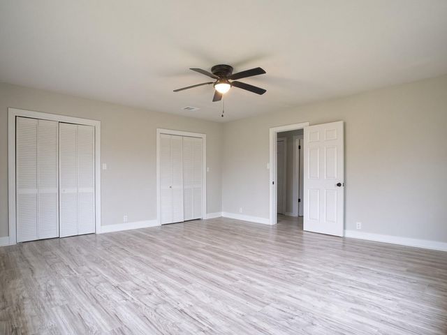 5229 Rue Street, Houston, TX 77033