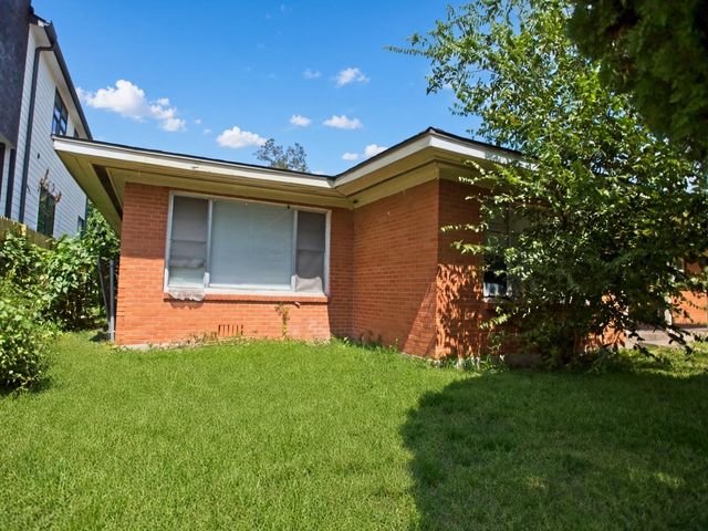 5229 Rue Street, Houston, TX 77033