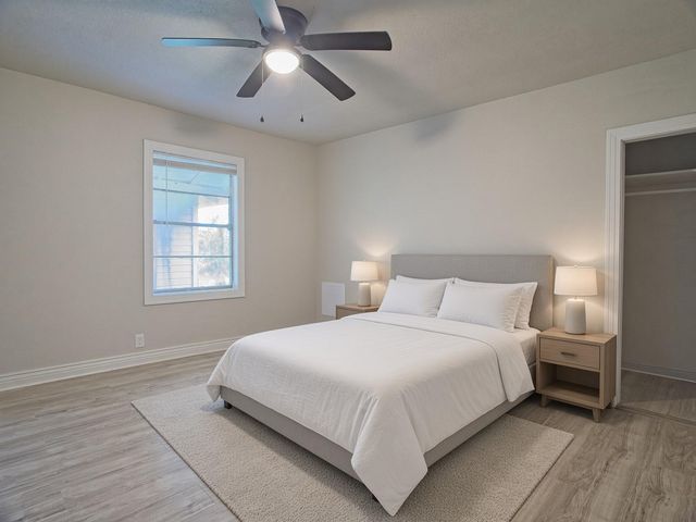 5229 Rue Street, Houston, TX 77033