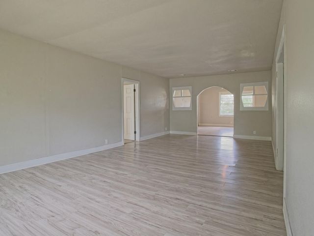 5229 Rue Street, Houston, TX 77033
