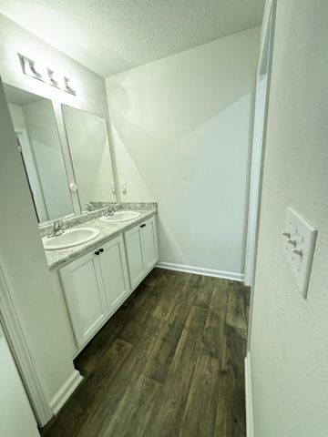 5444 Merlin Way, Milton, FL 32583