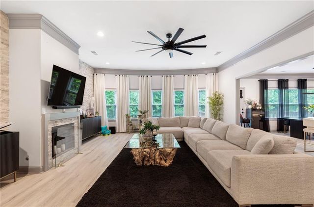 4305 Hopewell Manor Drive, Cumming, GA 30028