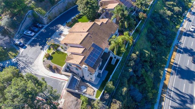 1859 Carolyn Dr, Chula Vista, CA 91913