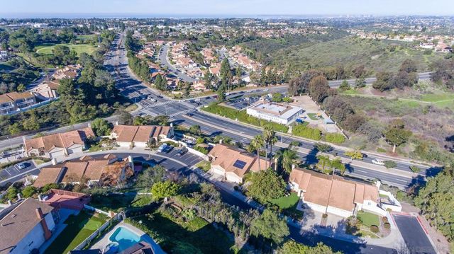 1859 Carolyn Dr, Chula Vista, CA 91913