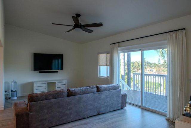 1859 Carolyn Dr, Chula Vista, CA 91913