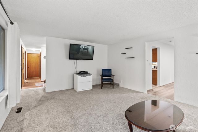 202 168th Street SE, Bothell, WA 98012