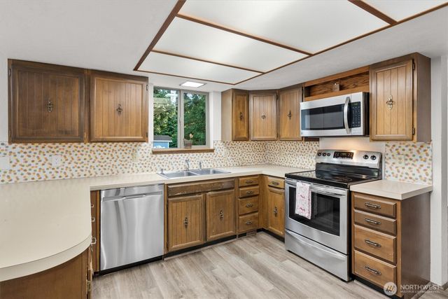 202 168th Street SE, Bothell, WA 98012