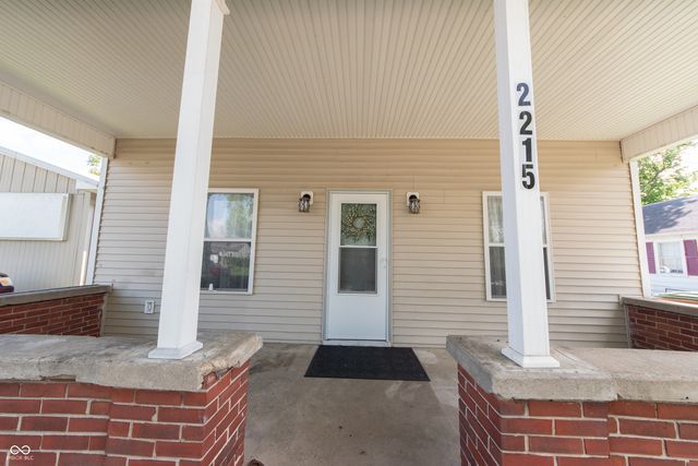 2215 N Cherry Street, Columbus, IN 47201