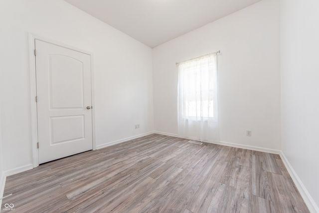 2215 N Cherry Street, Columbus, IN 47201
