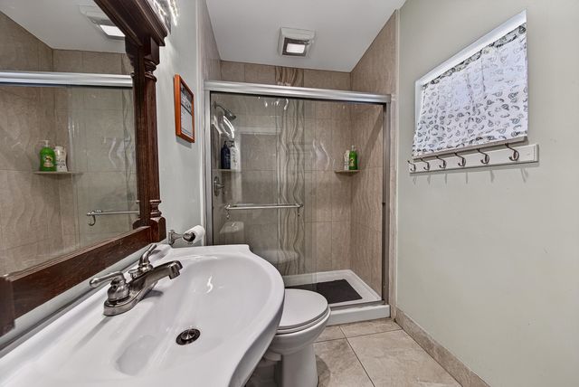 2318 N Ocean Boulevard, Fort Lauderdale, FL 33305