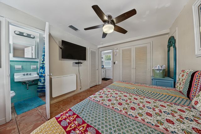 2318 N Ocean Boulevard, Fort Lauderdale, FL 33305