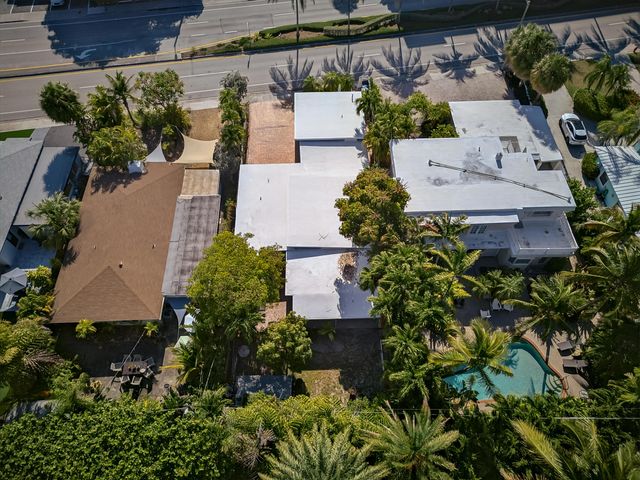 2318 N Ocean Boulevard, Fort Lauderdale, FL 33305