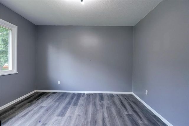 17804 E Greentree Avenue, Independence, MO 64057