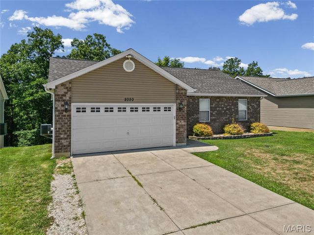 2050 Magnolia Way, Pevely, MO 63070