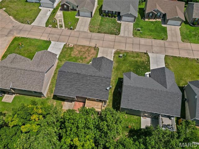 2050 Magnolia Way, Pevely, MO 63070