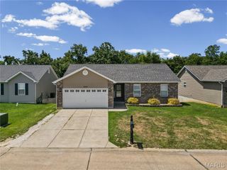 2050 Magnolia Way, Pevely, MO 63070