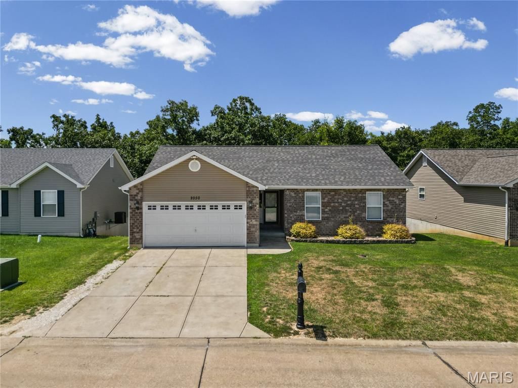 2050 Magnolia Way, Pevely, MO 63070