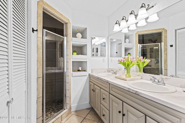 553 ARTHUR MOORE Drive, Green Cove Springs, FL 32043