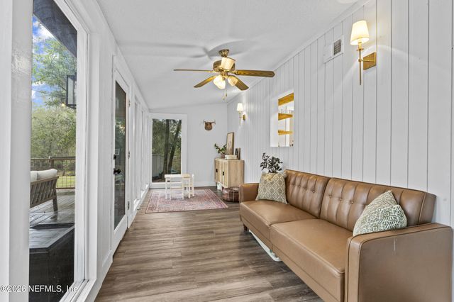 553 ARTHUR MOORE Drive, Green Cove Springs, FL 32043