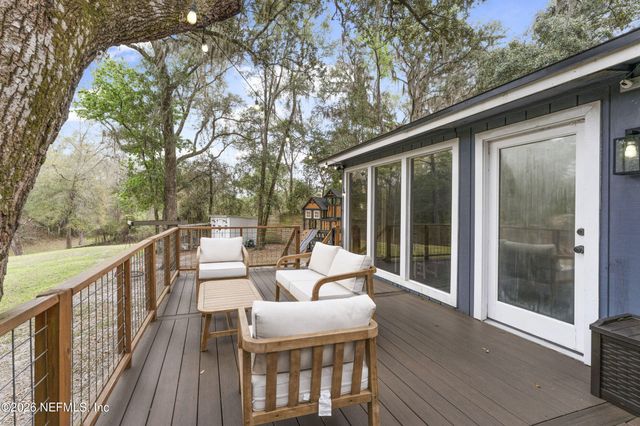 553 ARTHUR MOORE Drive, Green Cove Springs, FL 32043