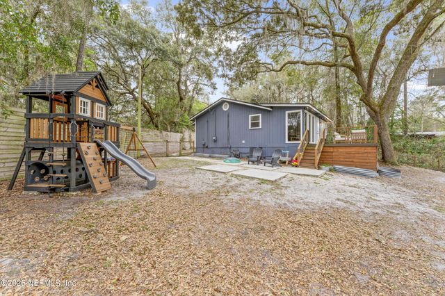 553 ARTHUR MOORE Drive, Green Cove Springs, FL 32043