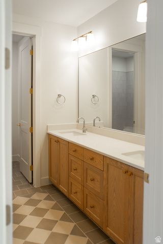 328 E MAYFIELD WOODS LN, Washington, UT 84780