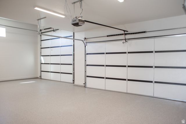 328 E MAYFIELD WOODS LN, Washington, UT 84780