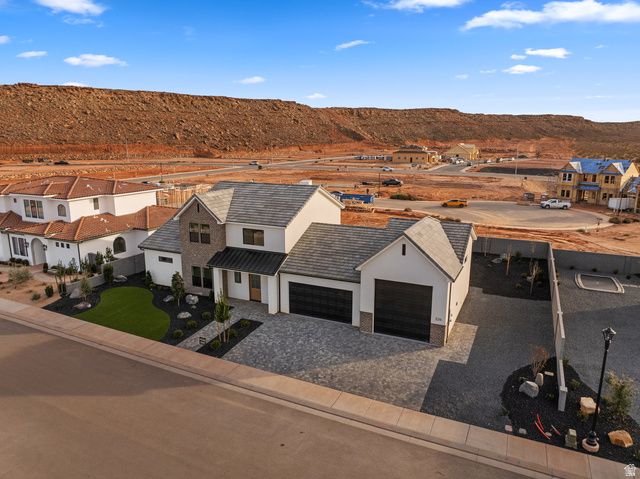 328 E MAYFIELD WOODS LN, Washington, UT 84780