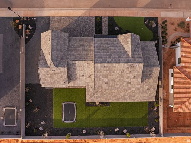 328 E MAYFIELD WOODS LN, Washington, UT 84780