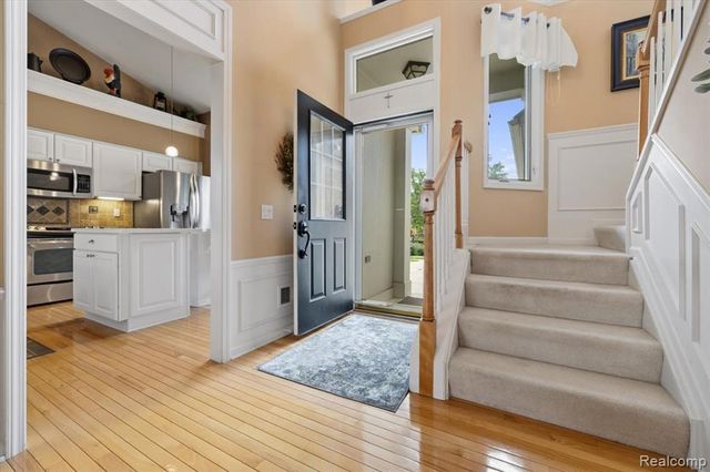 51184 Northview, Plymouth, MI 48170