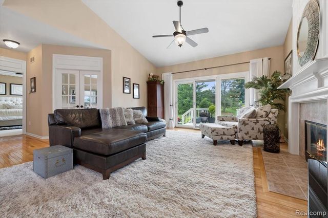 51184 Northview, Plymouth, MI 48170