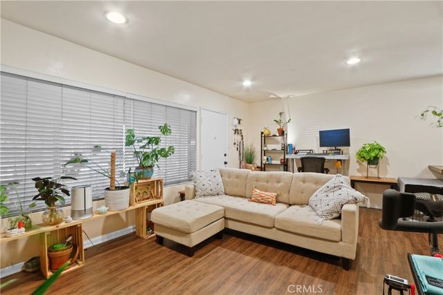 939 E Appleton Street 25, Long Beach, CA 90802