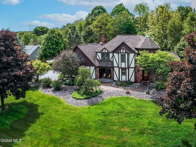 1309 PARTRIDGE Drive, Schodack, NY 12033