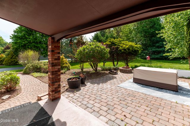 1309 PARTRIDGE Drive, Schodack, NY 12033