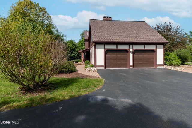 1309 PARTRIDGE Drive, Schodack, NY 12033