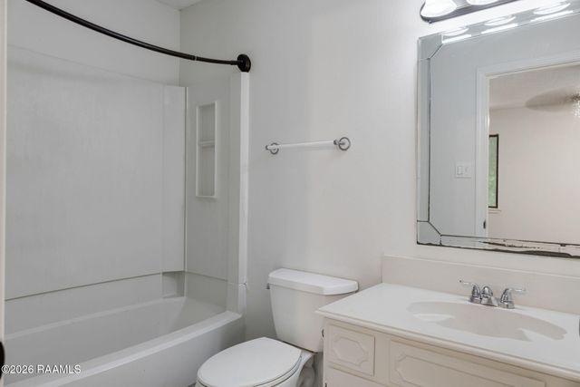 3500 E Simcoe Street 49, Lafayette, LA 70501