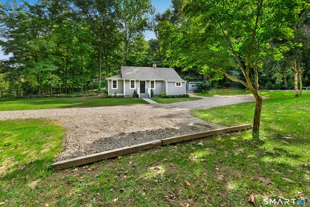 73 Simpaug Turnpike, Ridgefield, CT 06877