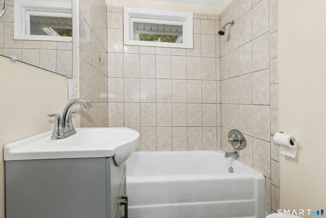 73 Simpaug Turnpike, Ridgefield, CT 06877