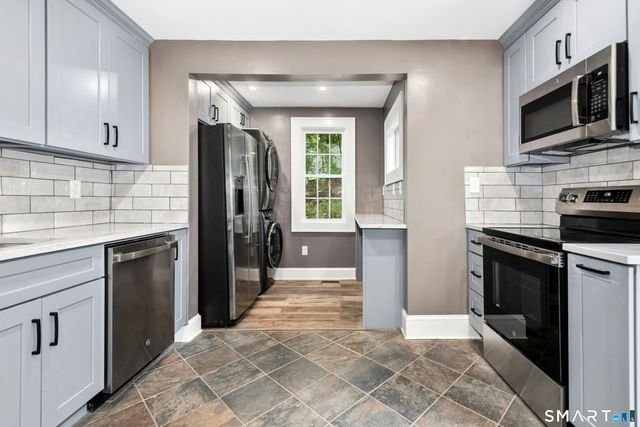73 Simpaug Turnpike, Ridgefield, CT 06877