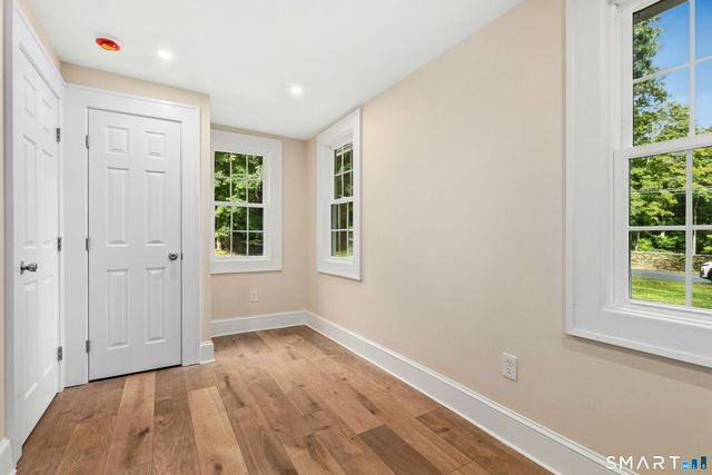 73 Simpaug Turnpike, Ridgefield, CT 06877
