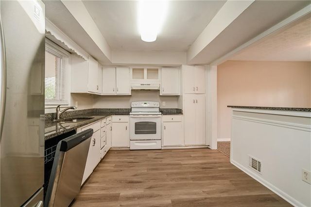 6560 Maddox Road, Morrow, GA 30260