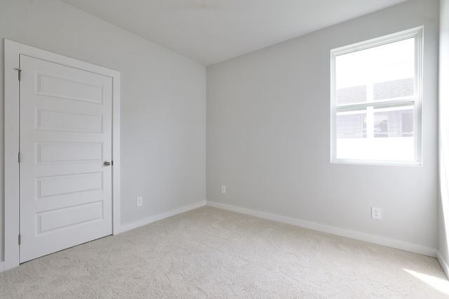 320 Apollo PVT Way, Gallatin, TN 37066