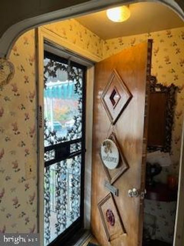 3330 CLAY ST NE, Washington, DC 20019