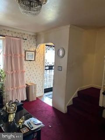 3330 CLAY ST NE, Washington, DC 20019