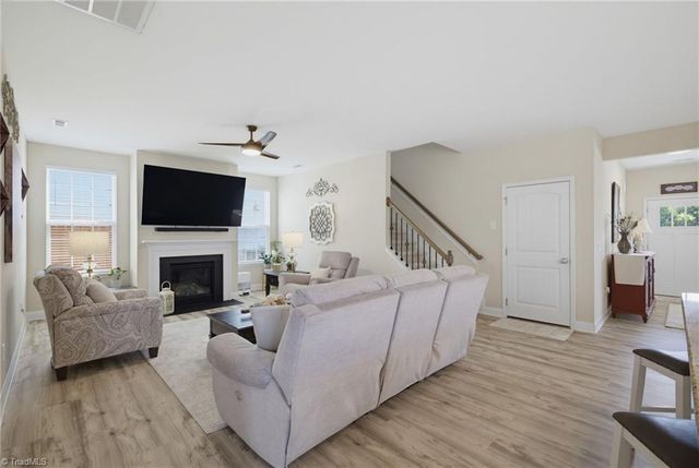 1940 Kippen Drive, Kernersville, NC 27284